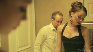 Perfect body Capri Anderson brunette ass fucking sex tape