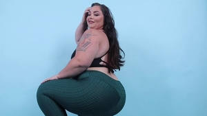 Huge Vanessa London cougar cowgirl sex scene