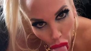 Cumshot with big boobs british pornstar Rebecca More