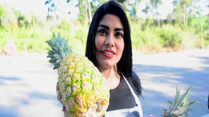 Horny babe Tina Hot raw blowjobs pussy fucking in HD