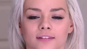 Super cute babe loves loud sex HD