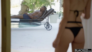 European Natasha Voya need gets hard slamming in HD