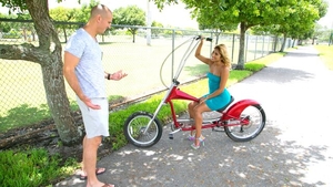 Tattooed Ally Berry missionary handjob