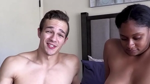 Thick Kourtney Harris amateur sucking cock scene