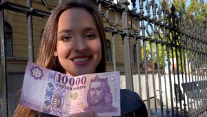 Amirah Adara cock sucking