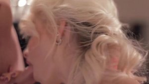 Fellucia Blow: Amateur Mia Magma helps with hard pounding HD