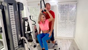 DontBreakMe - Pressley Carter rammed hard
