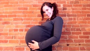 Very sexy british babe fetish cumshot